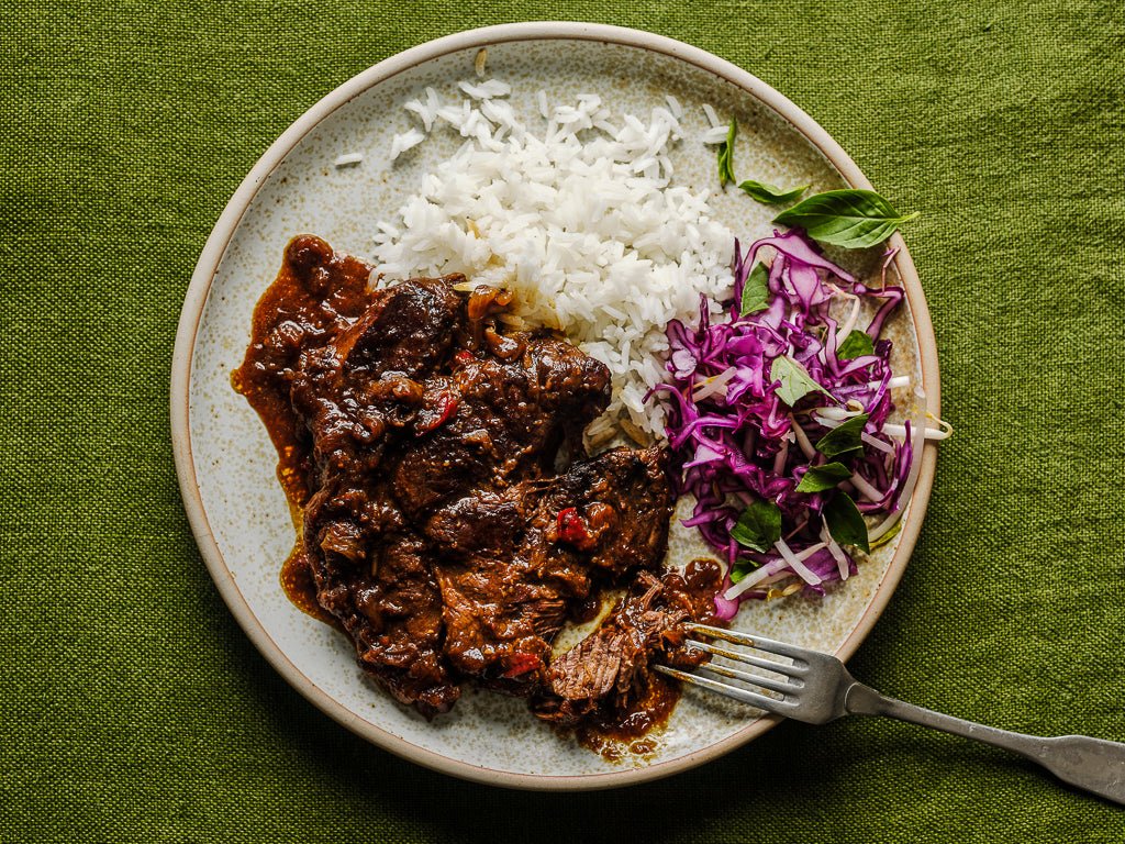 shin boneless asian style (cooked dish)