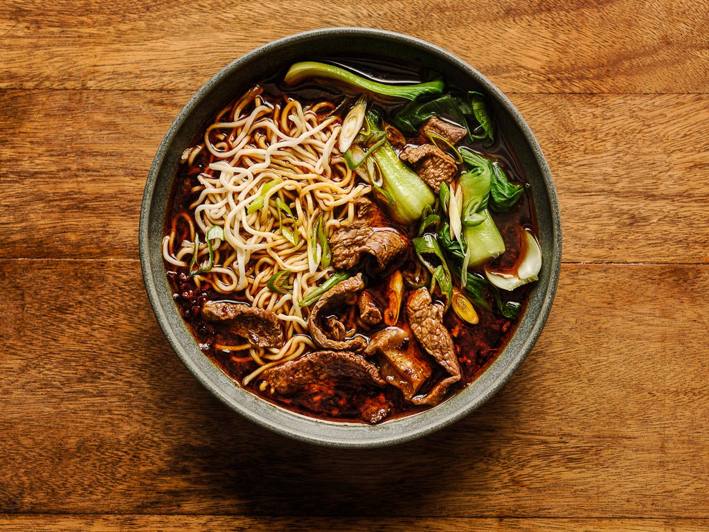 beef strips spicy beef noodle soup sichuan style (cooked dish)